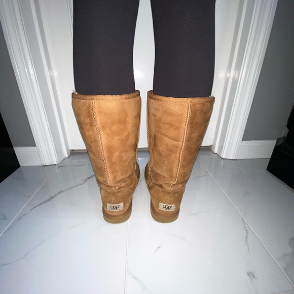 UGG Tall Boots - Picture 8 of 9